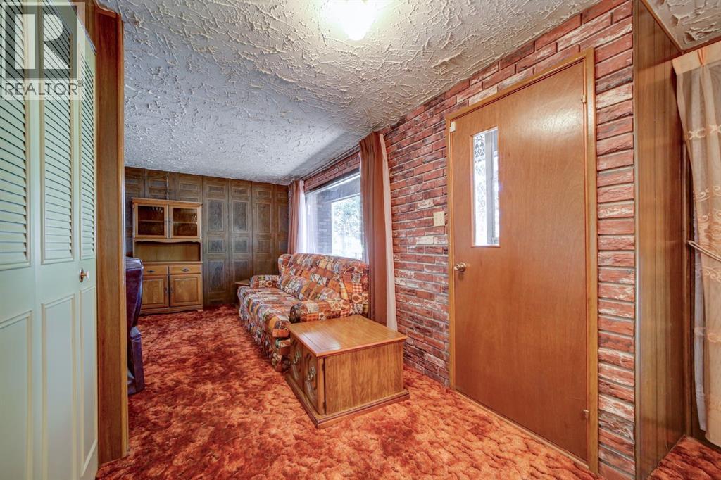 901 230 Street, Hillcrest, Alberta  T0K 1C0 - Photo 13 - A2251898