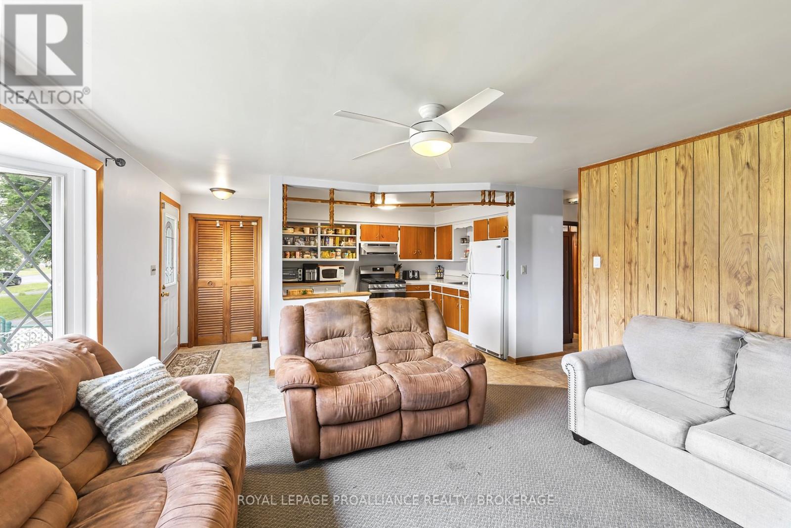 50 Morden Crescent, Loyalist, Ontario  K7N 1K2 - Photo 4 - X12460652
