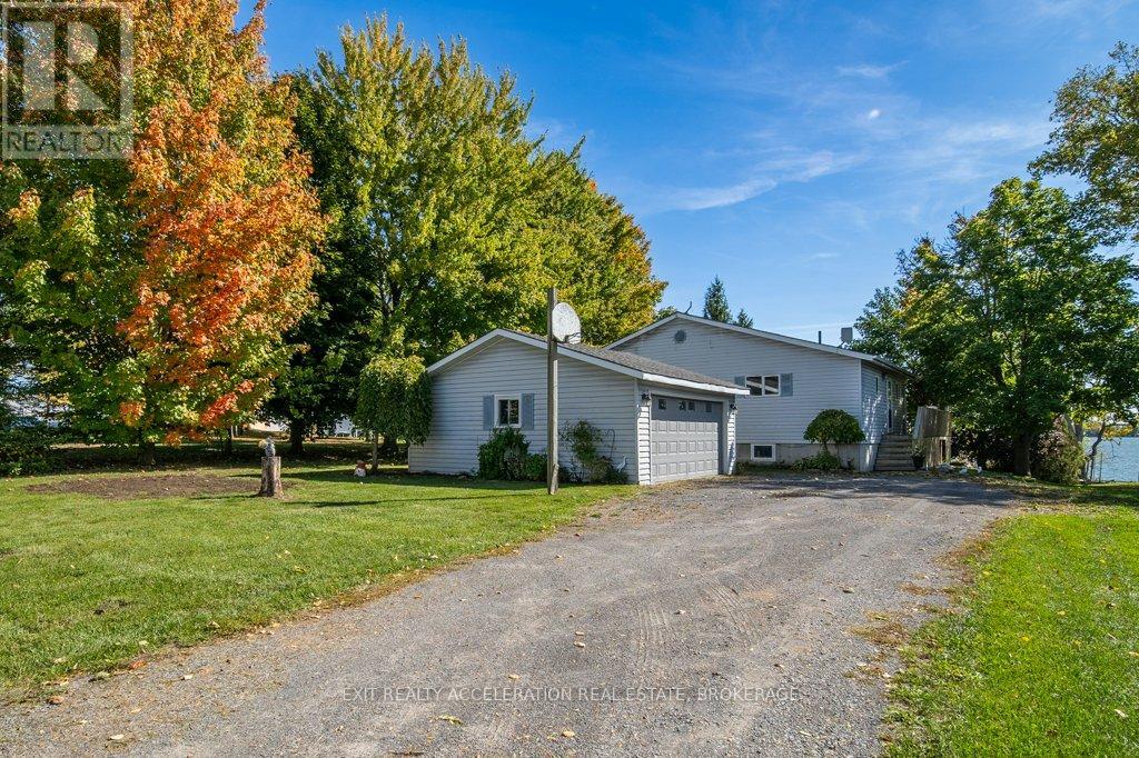 122 Bayview Drive, Greater Napanee, Ontario  K7R 3K8 - Photo 2 - X12460690
