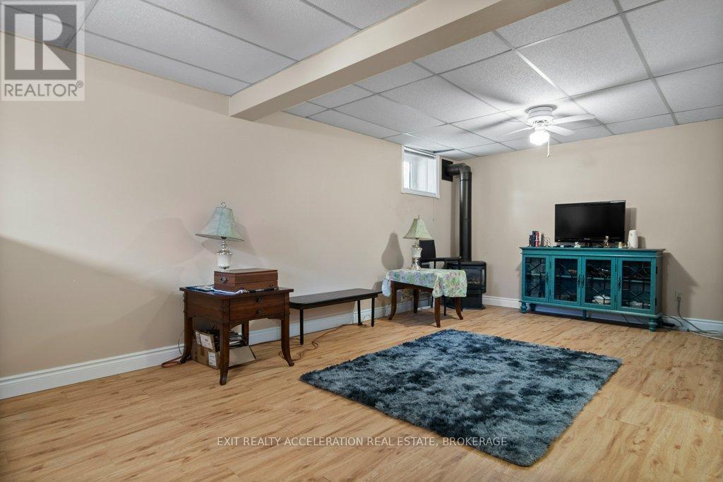 122 Bayview Drive, Greater Napanee, Ontario  K7R 3K8 - Photo 24 - X12460690