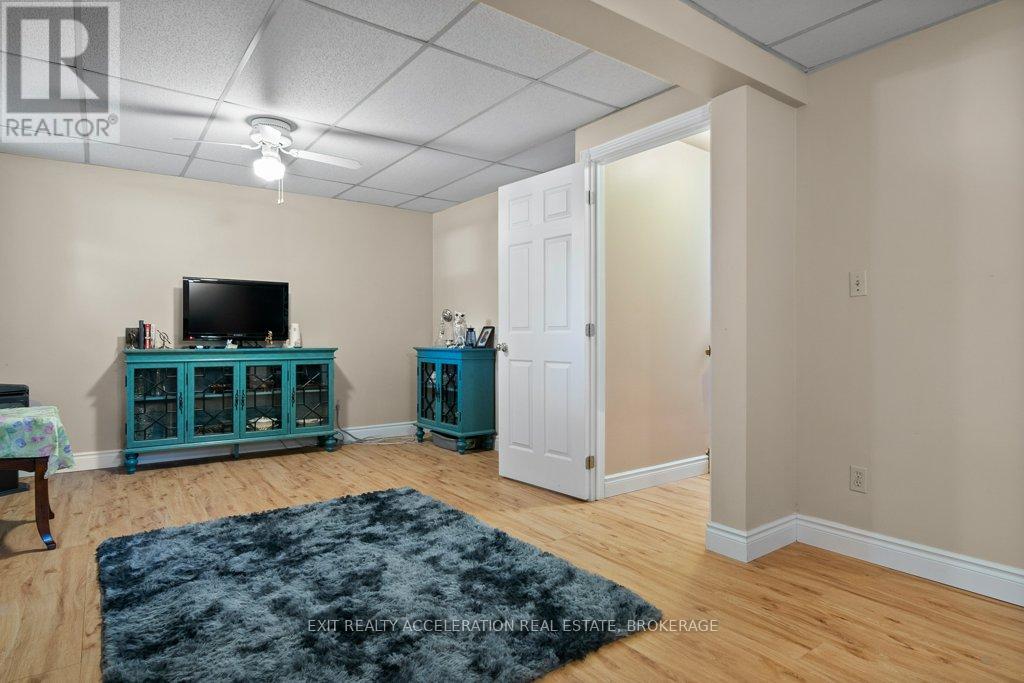 122 Bayview Drive, Greater Napanee, Ontario  K7R 3K8 - Photo 25 - X12460690