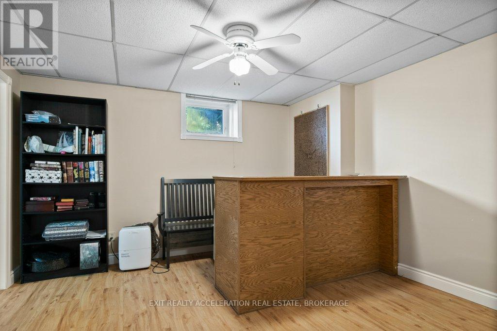 122 Bayview Drive, Greater Napanee, Ontario  K7R 3K8 - Photo 27 - X12460690