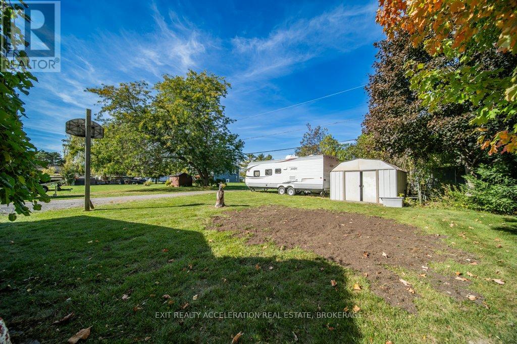 122 Bayview Drive, Greater Napanee, Ontario  K7R 3K8 - Photo 40 - X12460690