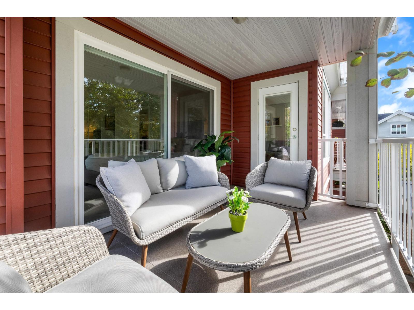 303 6450 194 Street, Surrey, British Columbia  V4N 6J8 - Photo 13 - R3057119