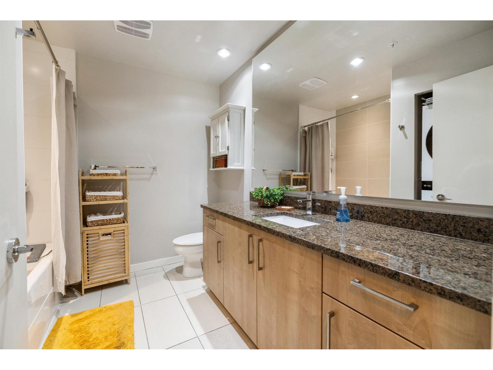 303 6450 194 Street, Surrey, British Columbia  V4N 6J8 - Photo 25 - R3057119