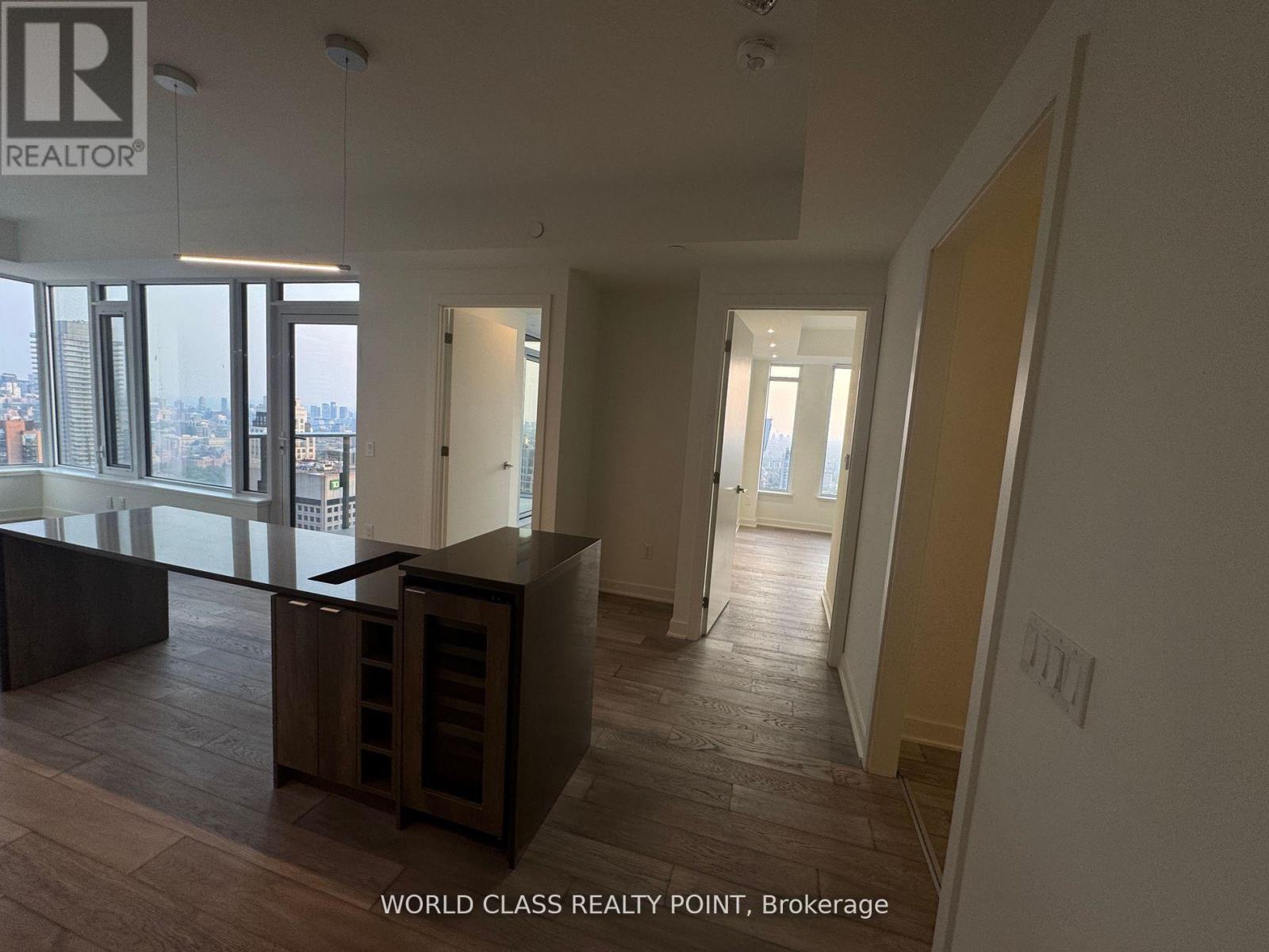 3309 - 11 Yorkville Avenue, Toronto, Ontario  M4W 0B7 - Photo 7 - C12460481