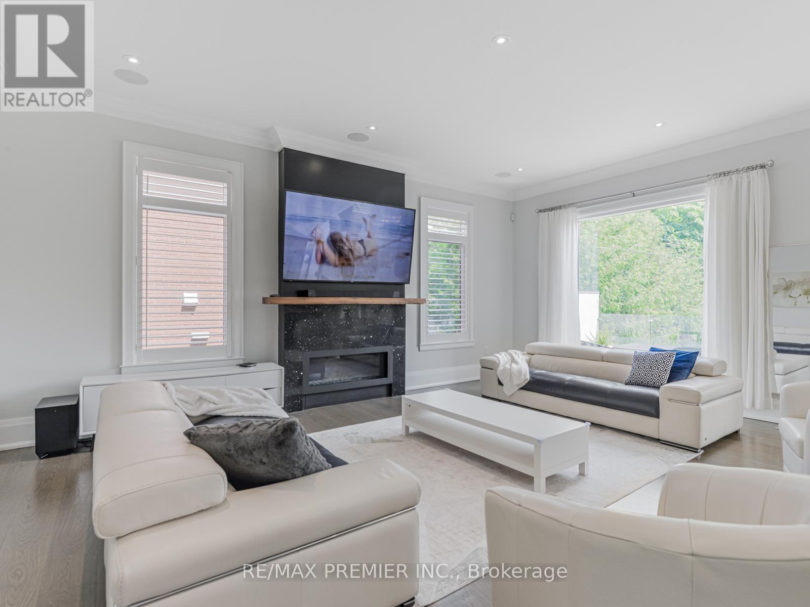 111 Codsell Avenue, Toronto, Ontario  M3H 3W2 - Photo 13 - C12460492