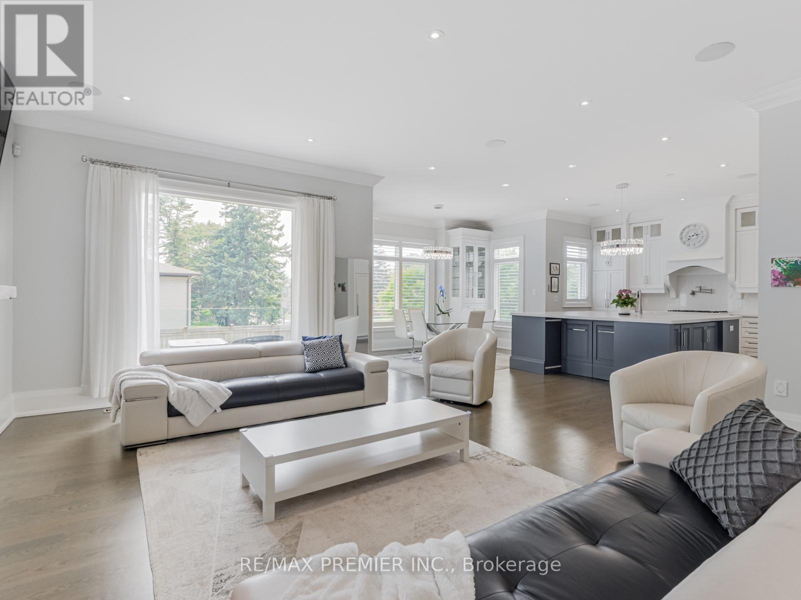 111 Codsell Avenue, Toronto, Ontario  M3H 3W2 - Photo 14 - C12460492