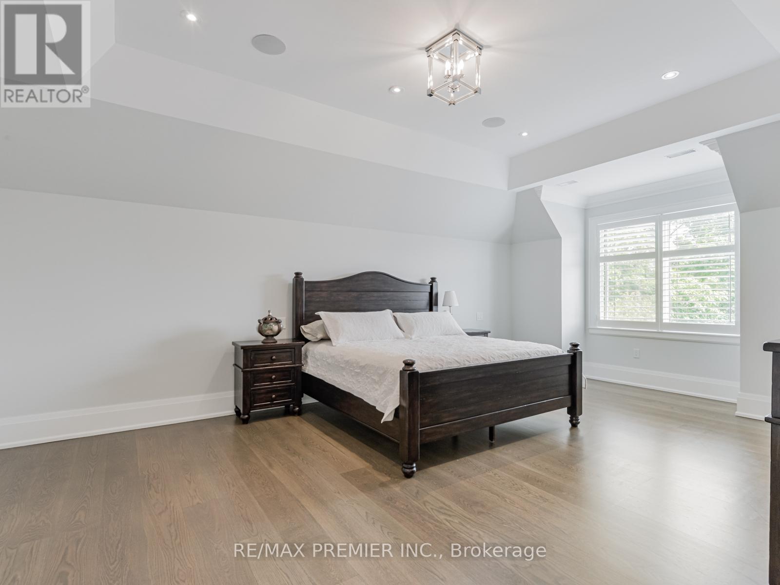 111 Codsell Avenue, Toronto, Ontario  M3H 3W2 - Photo 20 - C12460492