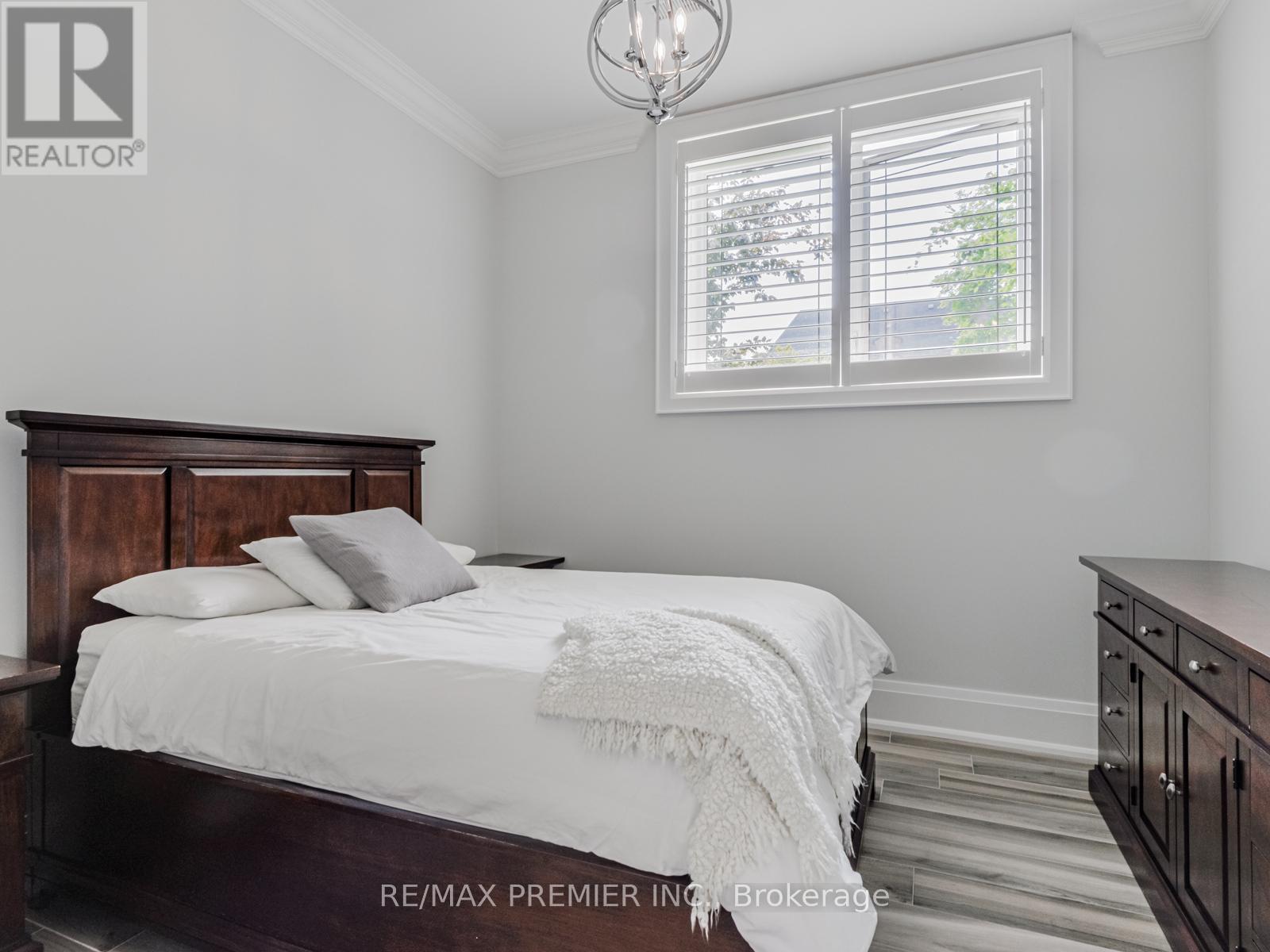 111 Codsell Avenue, Toronto, Ontario  M3H 3W2 - Photo 28 - C12460492