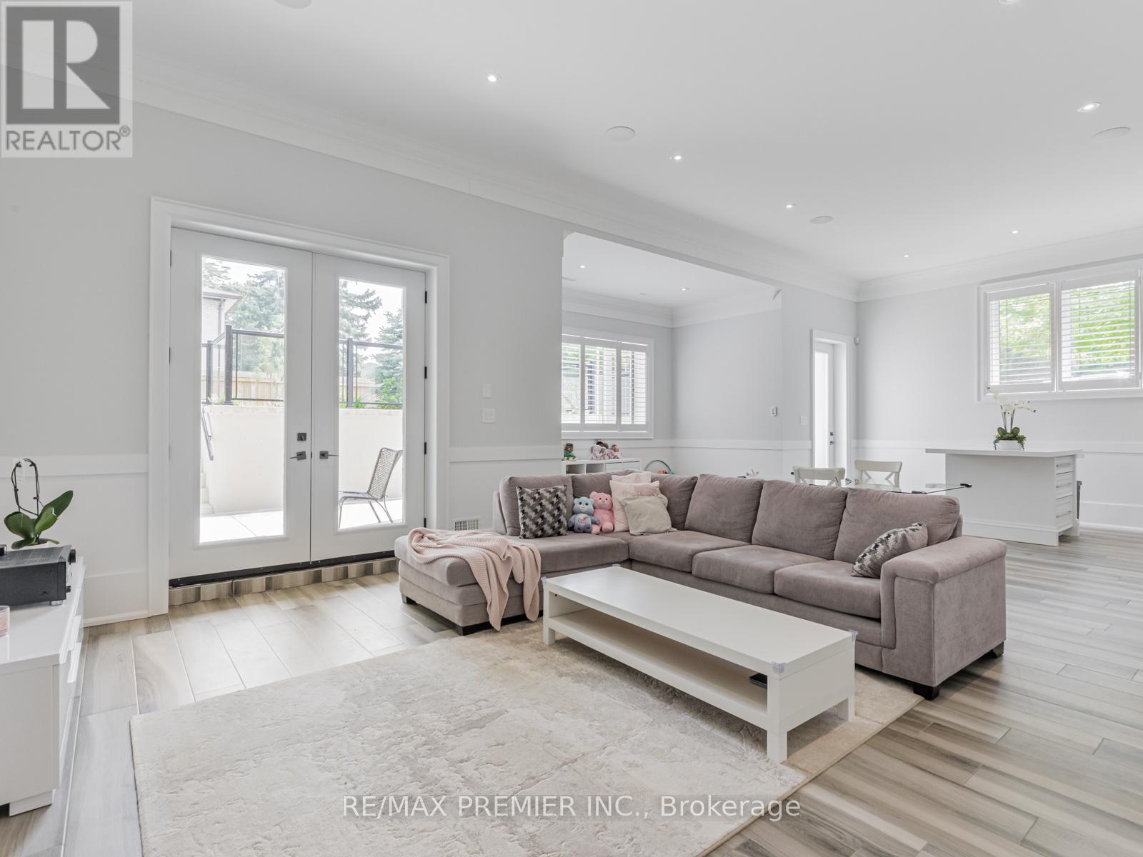 111 Codsell Avenue, Toronto, Ontario  M3H 3W2 - Photo 31 - C12460492