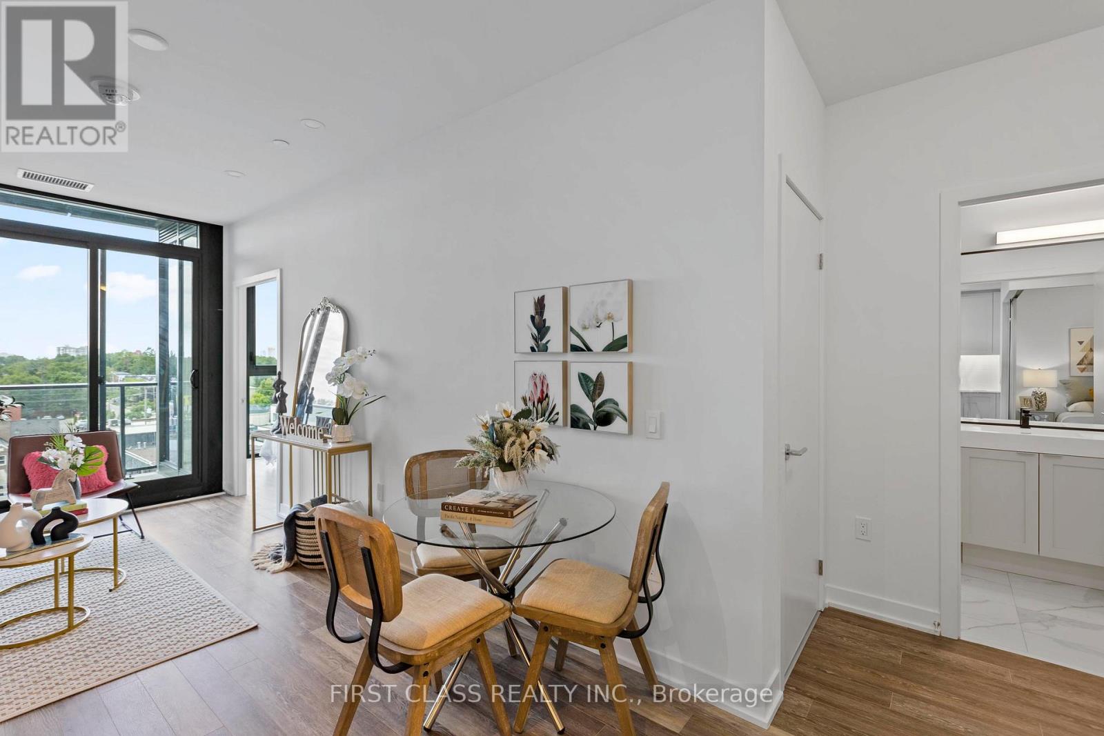 721 - 250 Lawrence Avenue W, Toronto, Ontario  M5M 1B2 - Photo 6 - C12460507