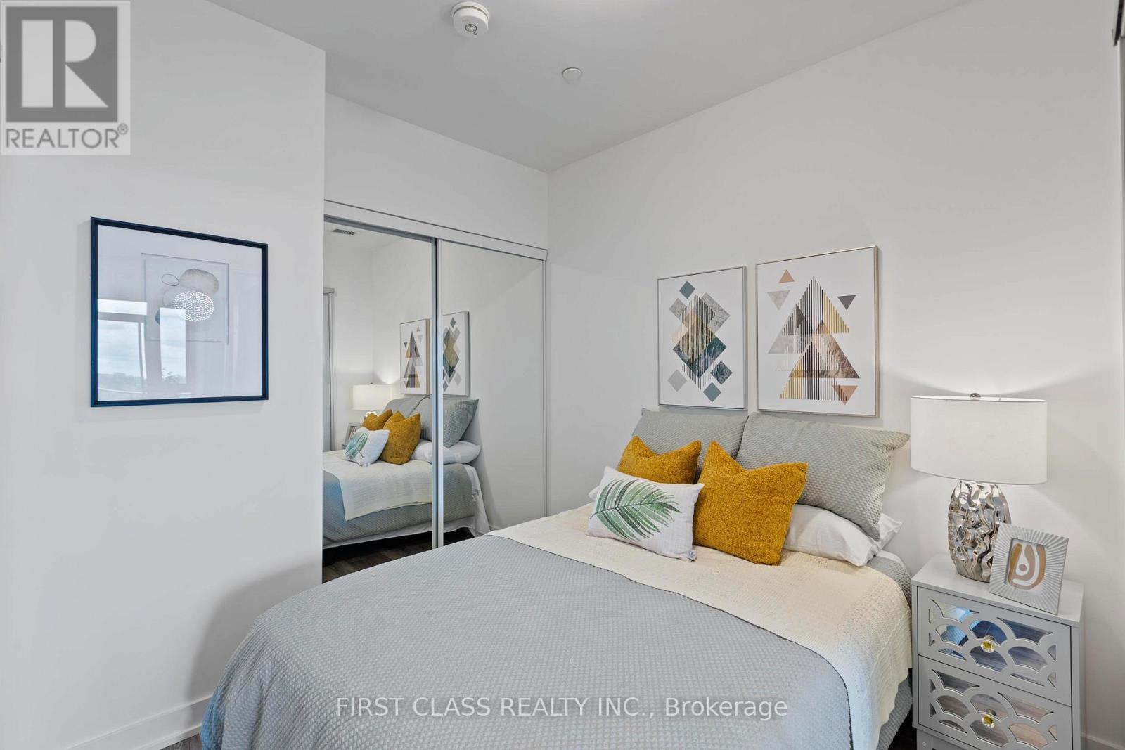 721 - 250 Lawrence Avenue W, Toronto, Ontario  M5M 1B2 - Photo 8 - C12460507