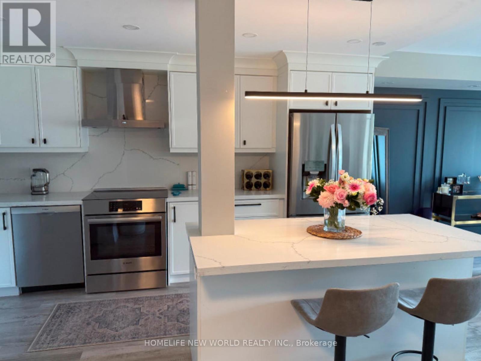 2903 - 25 The Esplanade Acres, Toronto, Ontario  M5E 1W5 - Photo 3 - C12460530