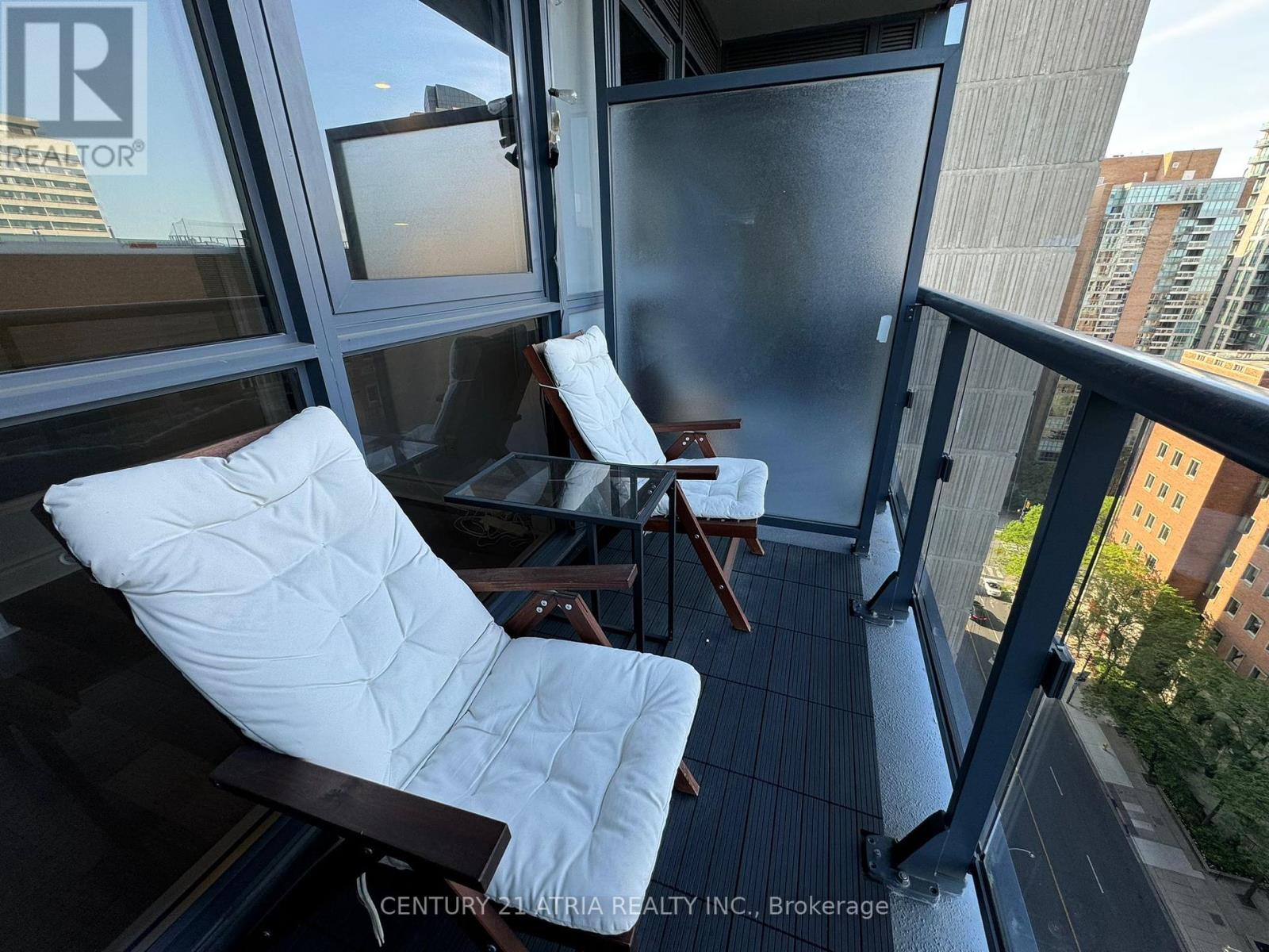 28 Ted Rogers Way, Toronto, Ontario  M4Y 2J4 - Photo 9 - C12460548