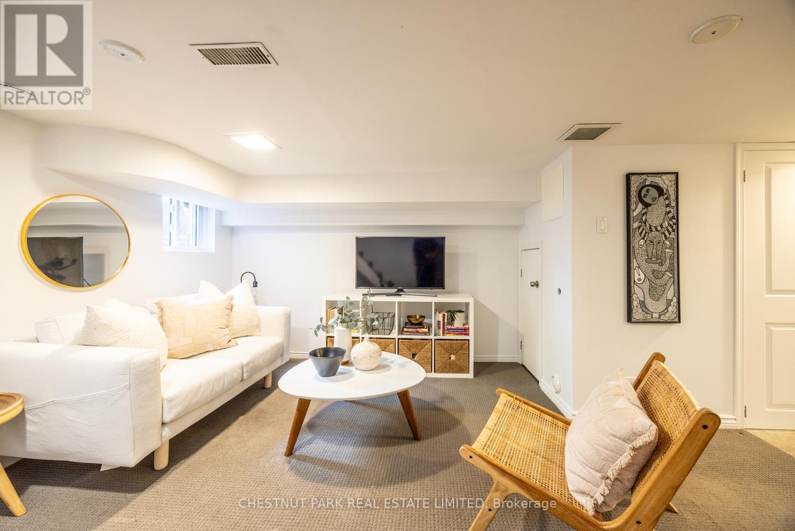 470 Clinton Street, Toronto, Ontario  M6G 2Z4 - Photo 22 - C12460552