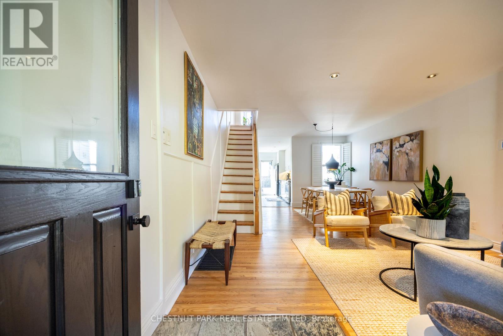 470 Clinton Street, Toronto, Ontario  M6G 2Z4 - Photo 3 - C12460552