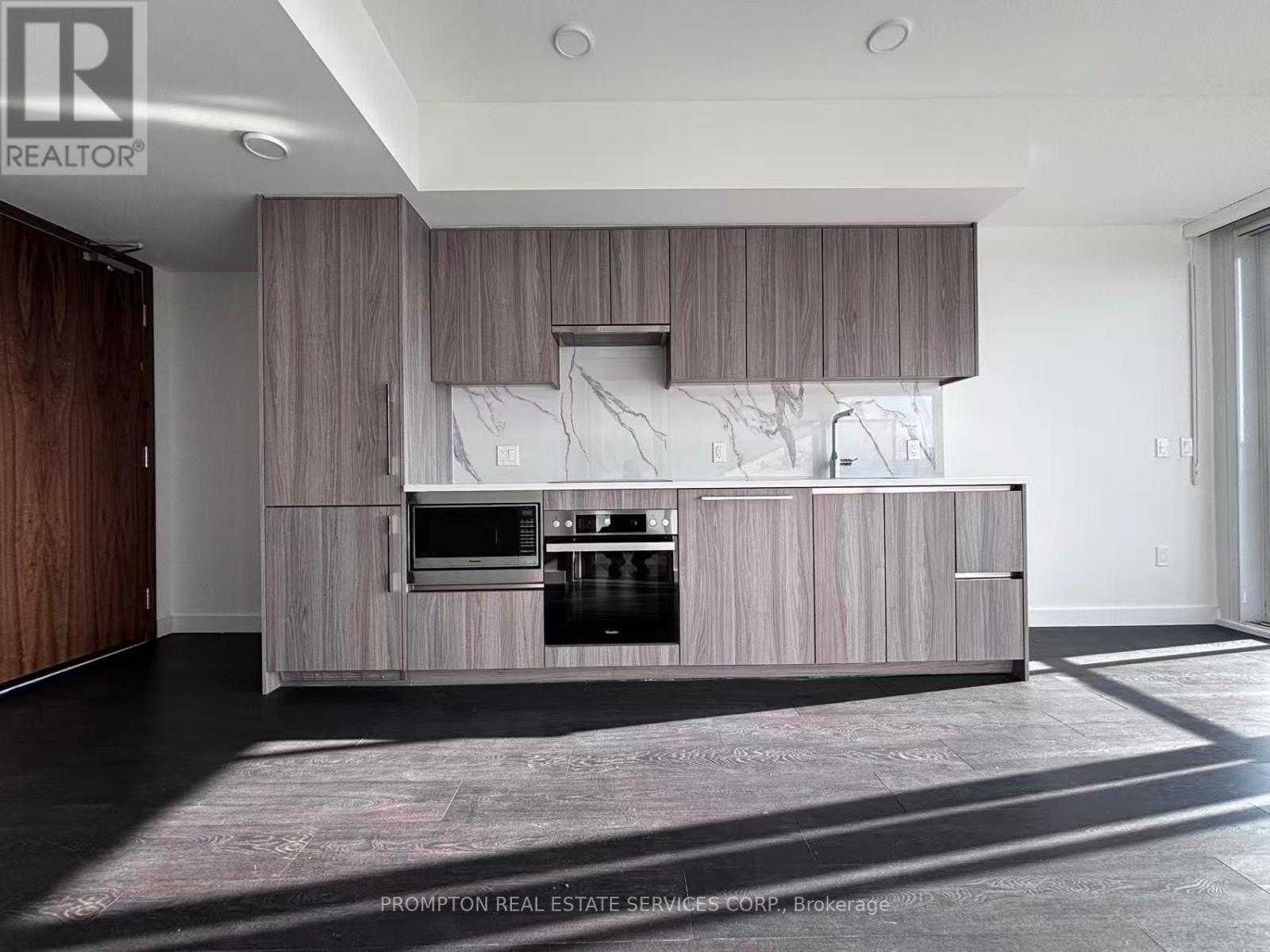 2315 - 3 CONCORD CITYPLACE WAY, Toronto, Ontario