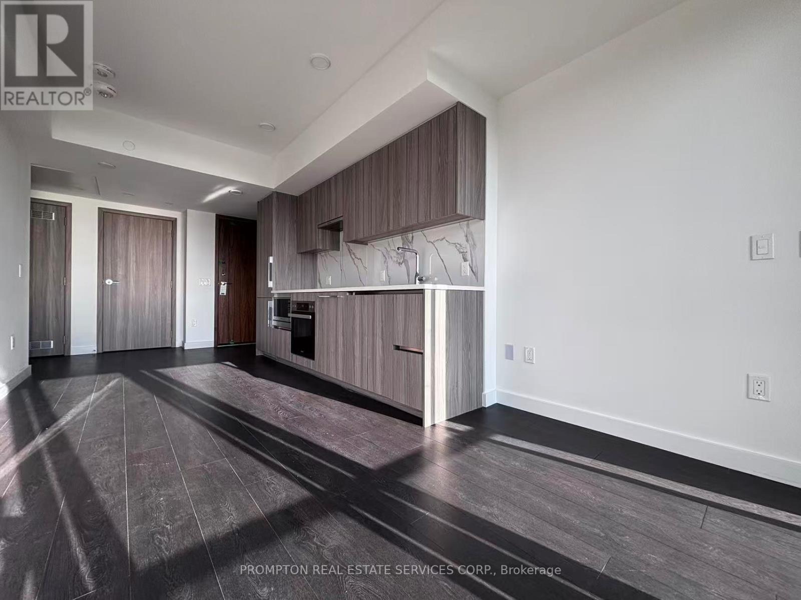 2315 - 3 Concord Cityplace Way, Toronto, Ontario  M5V 0X4 - Photo 2 - C12460562