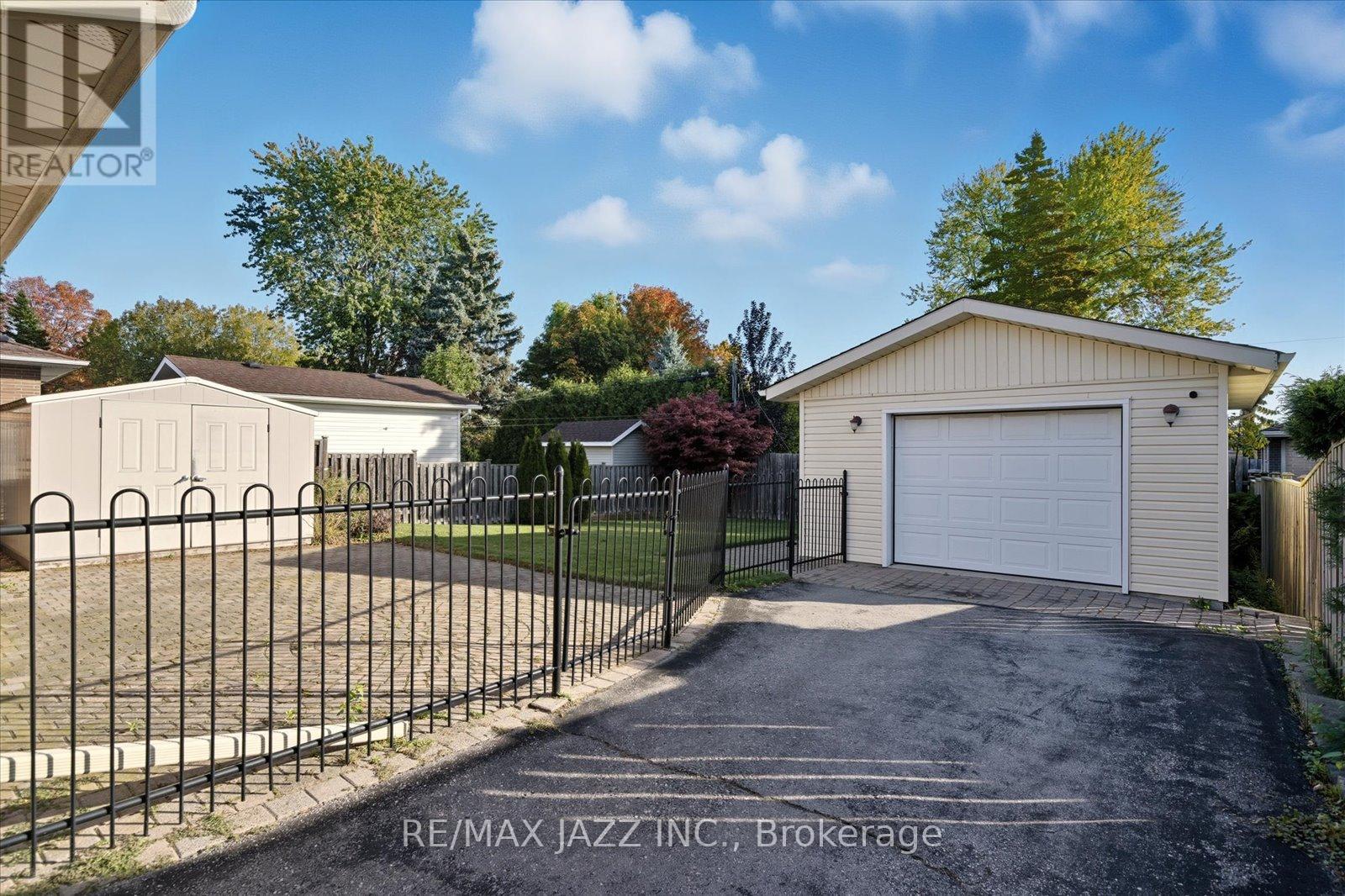 415 Fairlawn Street, Oshawa, Ontario  L1J 4R5 - Photo 27 - E12460651