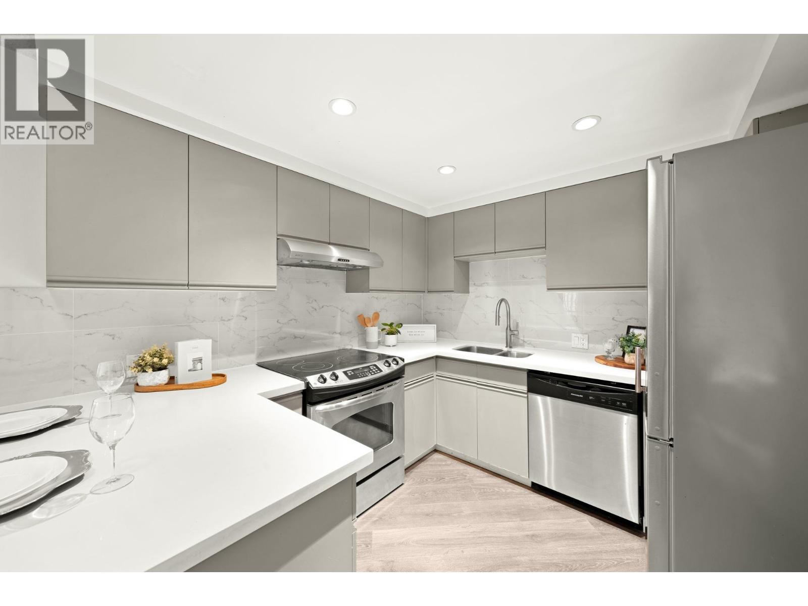 603 1625 Hornby Street, Vancouver, British Columbia  V6Z 2M2 - Photo 15 - R3057031