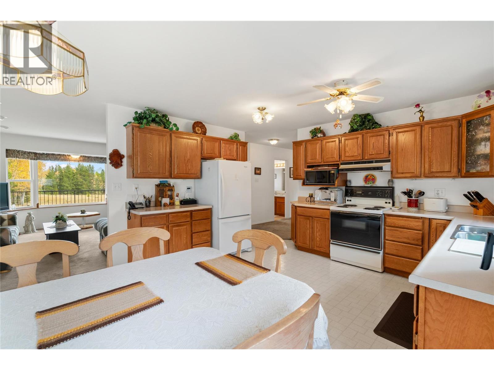 7882 Thompson Rd Road, Kimberley, British Columbia  V1A 3L7 - Photo 8 - 10365738