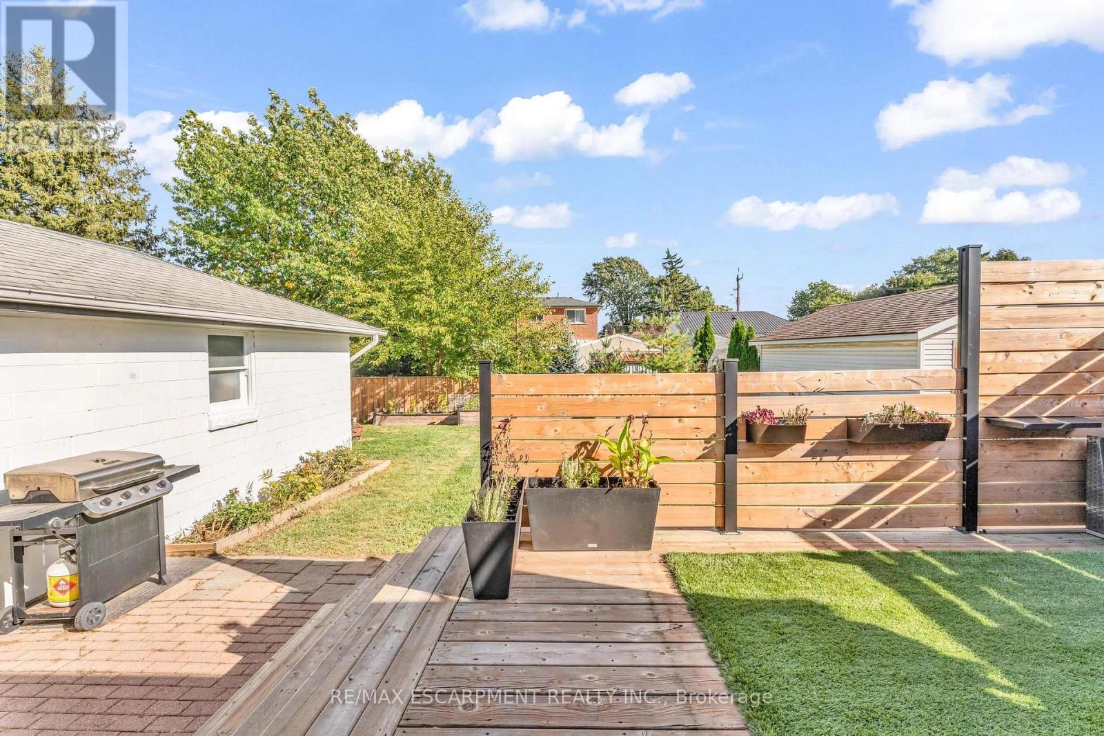 75 Cloverdale Avenue, Hamilton, Ontario  L8K 4M2 - Photo 40 - X12460382