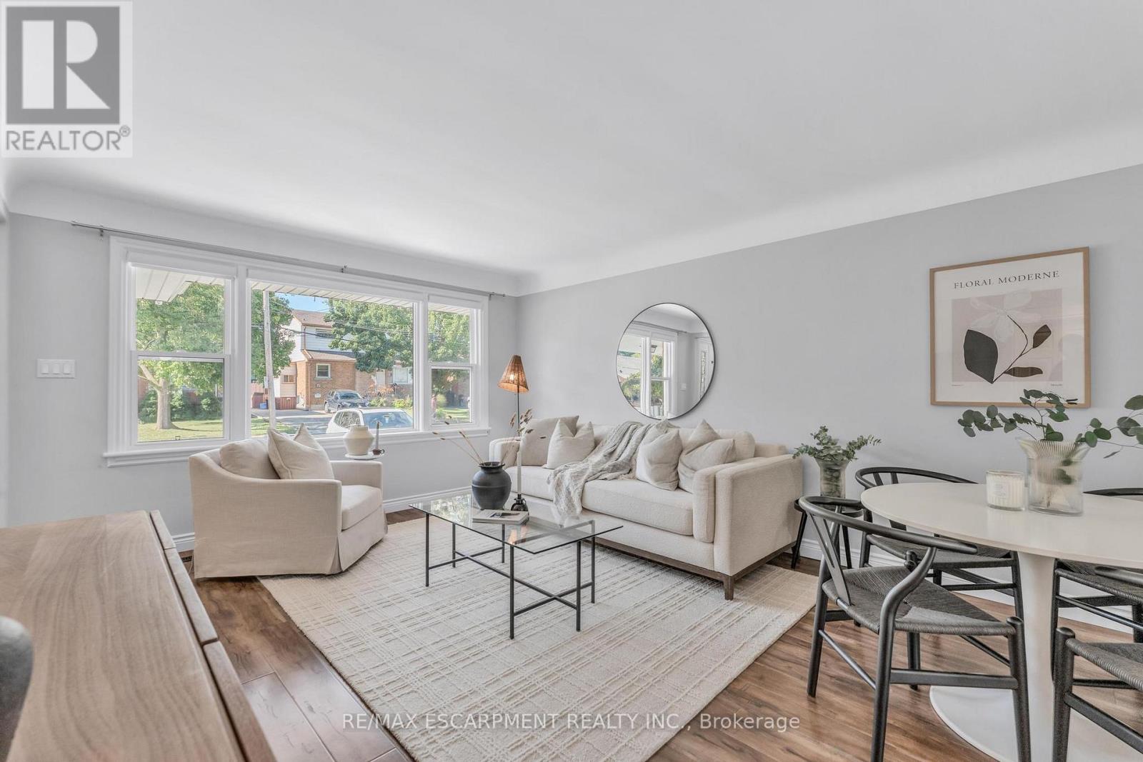 75 Cloverdale Avenue, Hamilton, Ontario  L8K 4M2 - Photo 8 - X12460382
