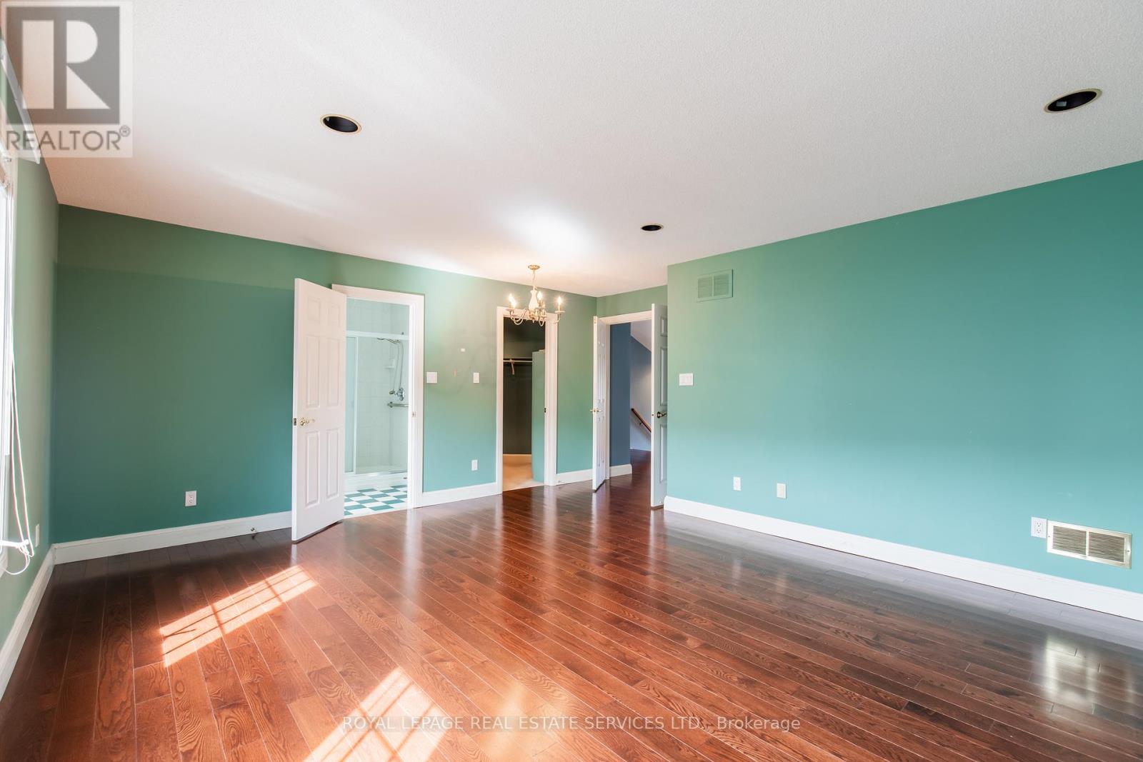 57 Orr Crescent, Hamilton, Ontario  L8G 5C5 - Photo 20 - X12460418