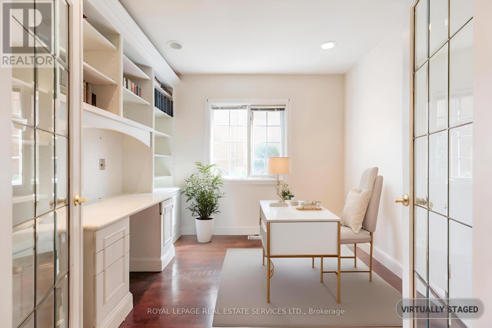 57 Orr Crescent, Hamilton, Ontario  L8G 5C5 - Photo 6 - X12460418