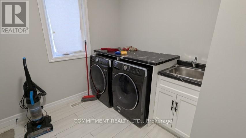 522 Masters Drive, Woodstock, Ontario  N4T 0L2 - Photo 13 - X12460443