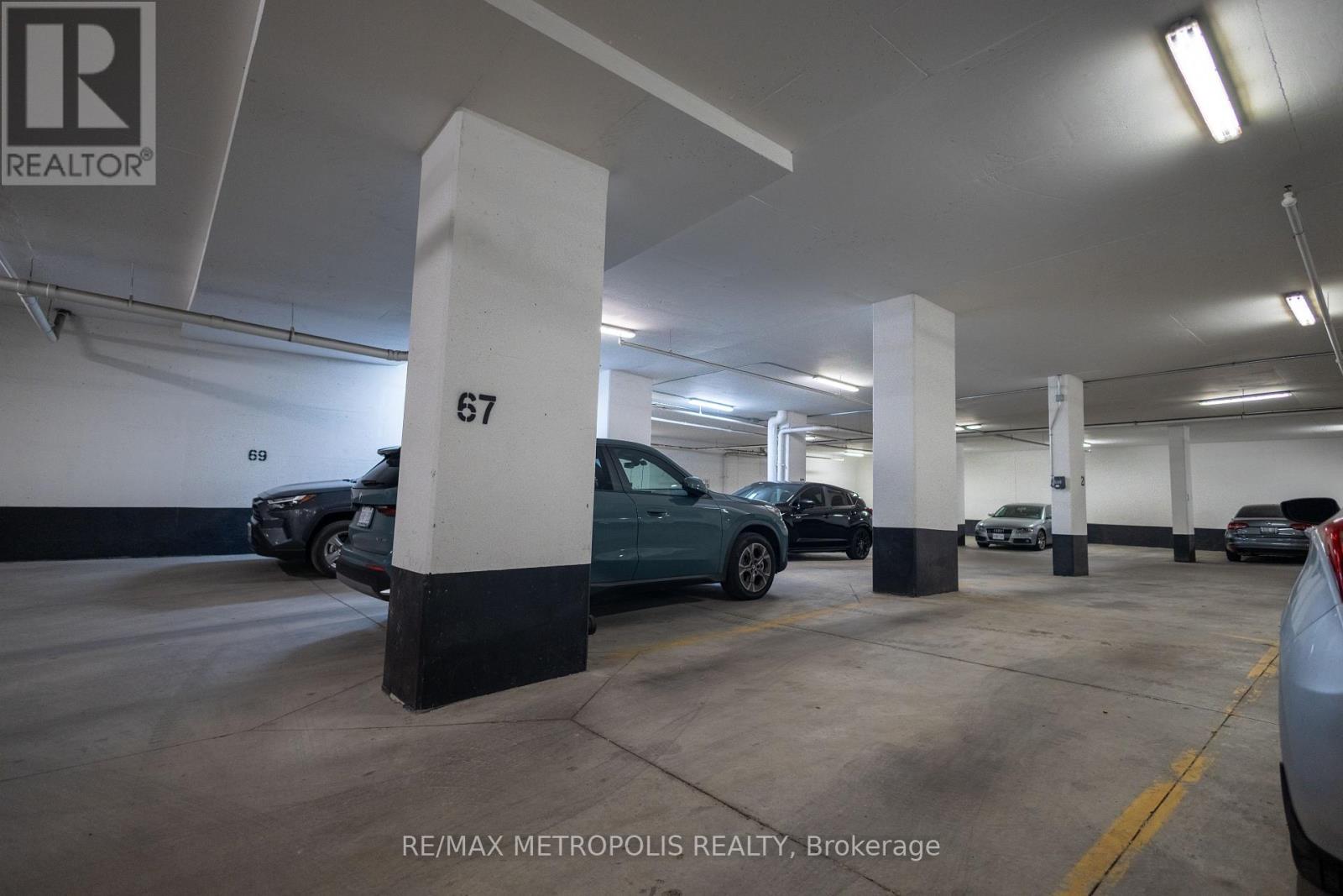 110 - 85 Duke Street, Kitchener, Ontario  N2G 1A6 - Photo 23 - X12460460