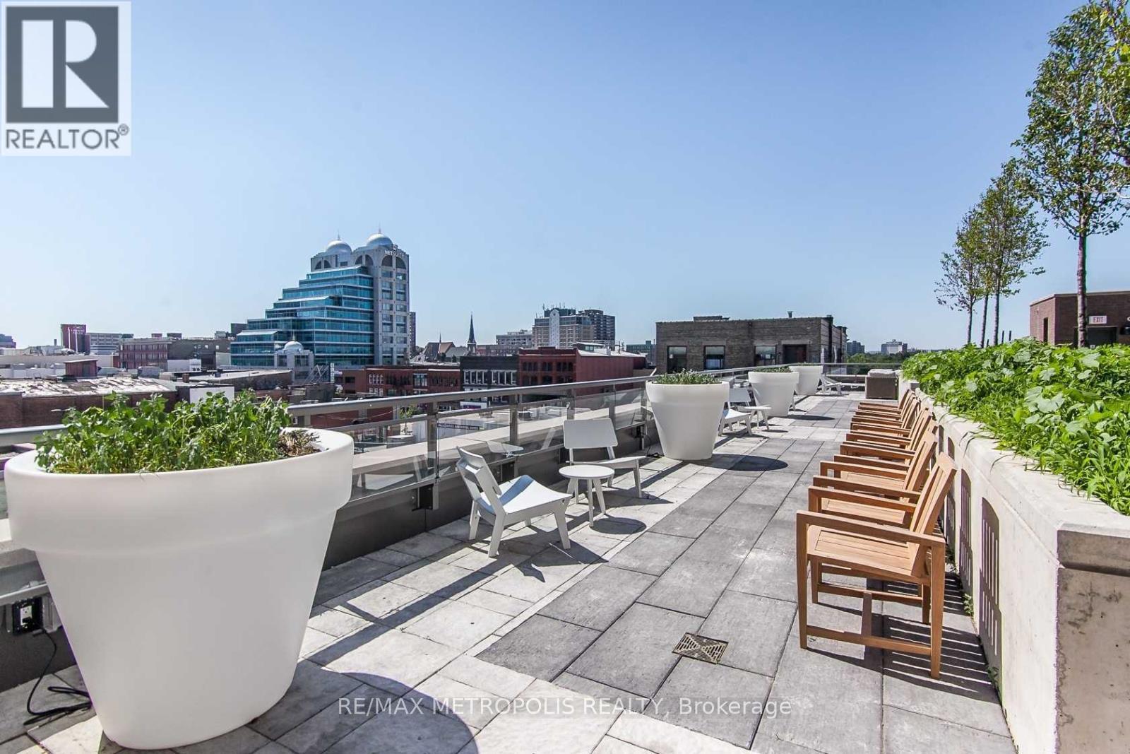 110 - 85 Duke Street, Kitchener, Ontario  N2G 1A6 - Photo 27 - X12460460