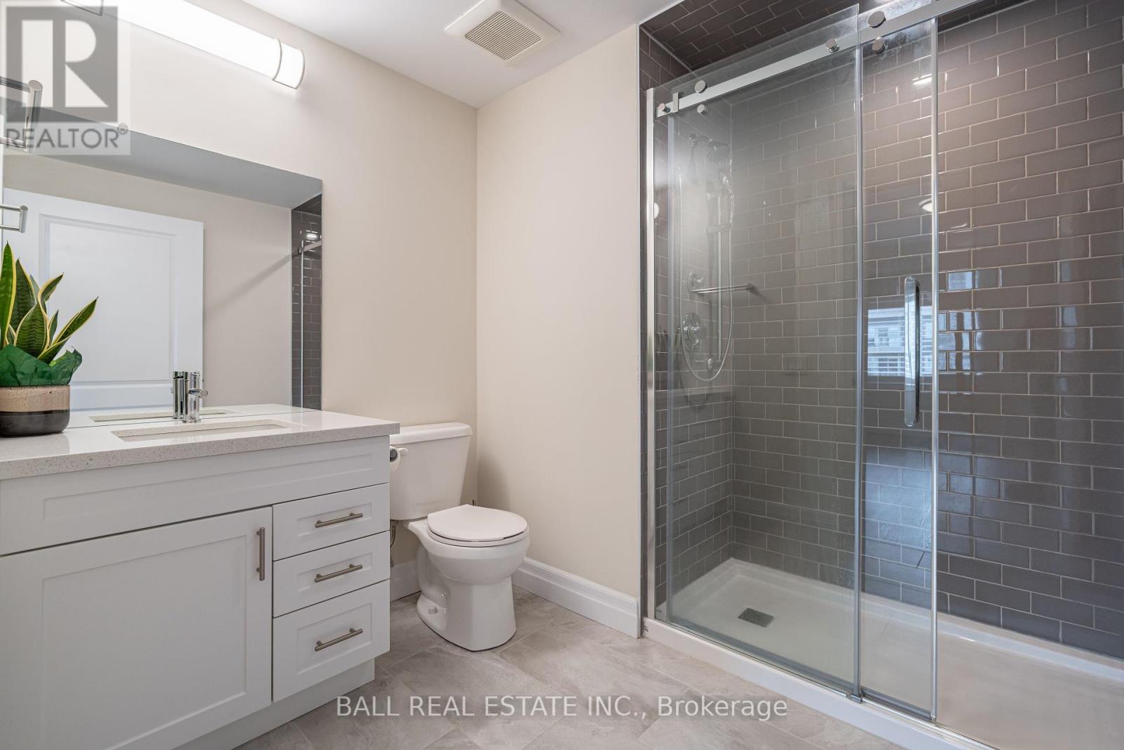 340 Florence Drive, Peterborough, Ontario  K9J 0K4 - Photo 4 - X12460633