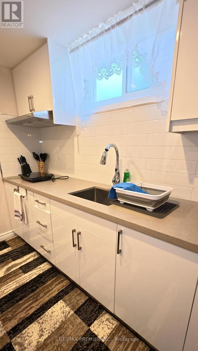 3664 Lawrence Avenue E, Toronto, Ontario  M1G 1P6 - Photo 5 - E12460514
