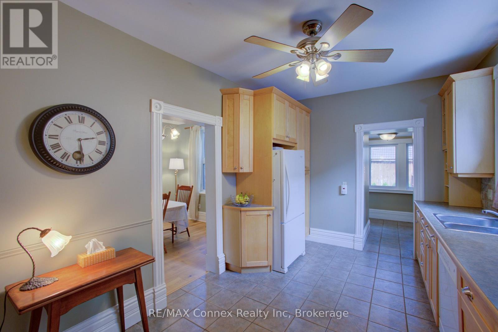 120 Harris Street, Guelph, Ontario  N1E 5T1 - Photo 17 - X12460636