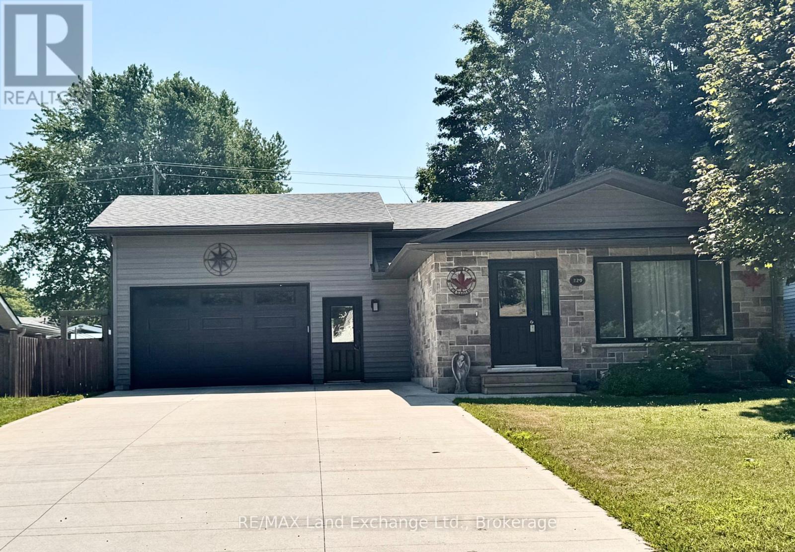 329 BRICKER STREET, Saugeen Shores, Ontario