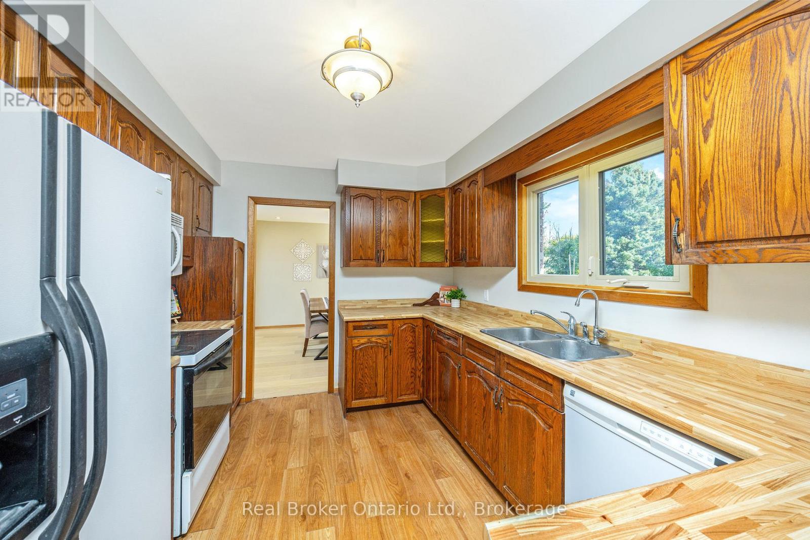 8759 Wellington 124 Road, Erin, Ontario  N1H 6H7 - Photo 18 - X12460725