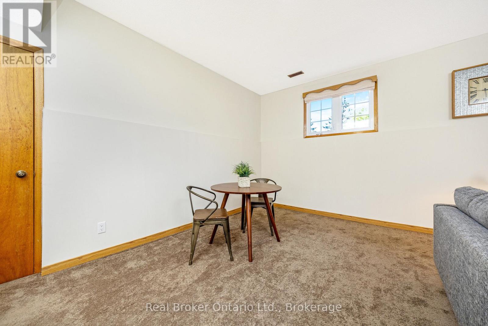 8759 Wellington 124 Road, Erin, Ontario  N1H 6H7 - Photo 37 - X12460725