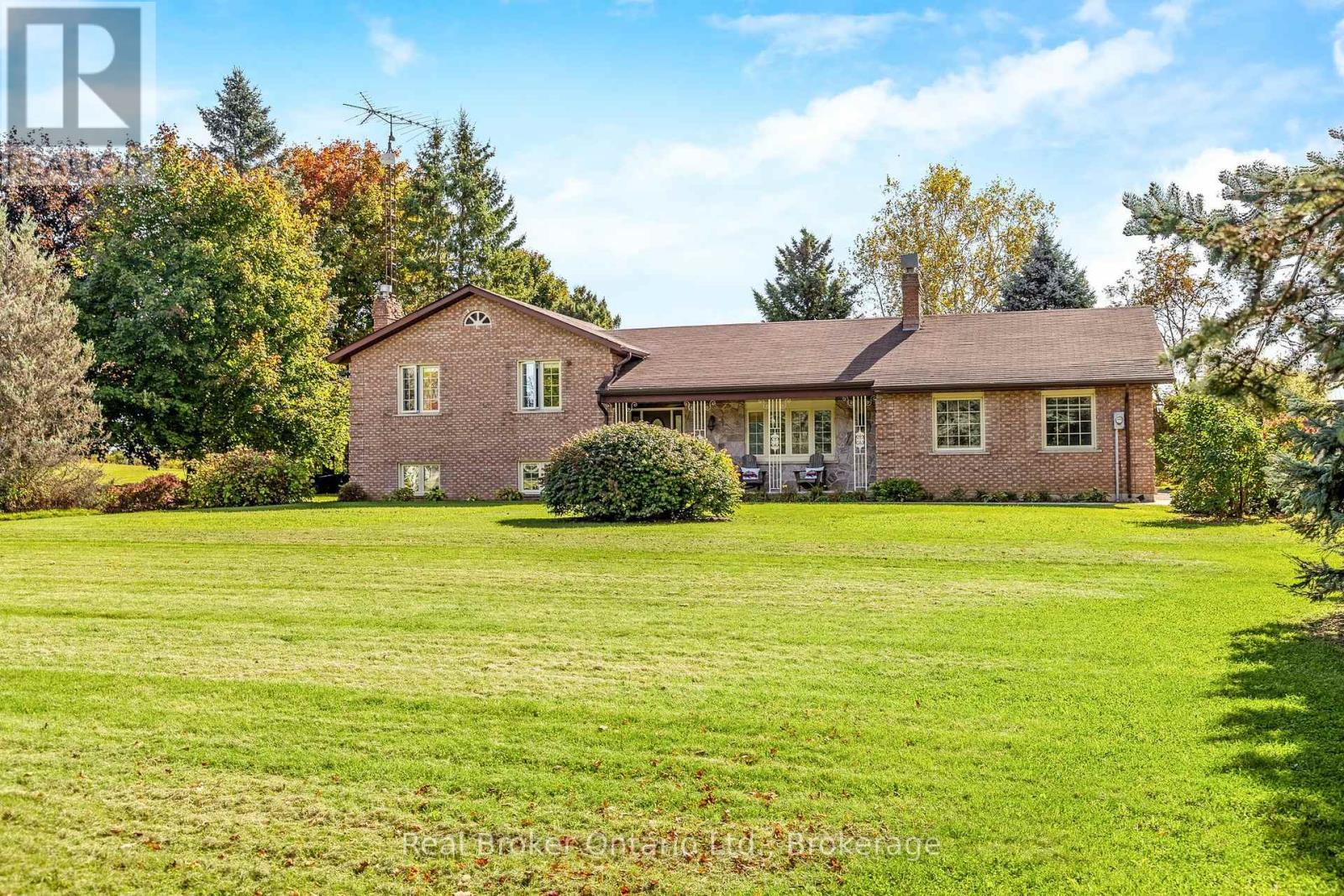8759 Wellington 124 Road, Erin, Ontario  N1H 6H7 - Photo 4 - X12460725