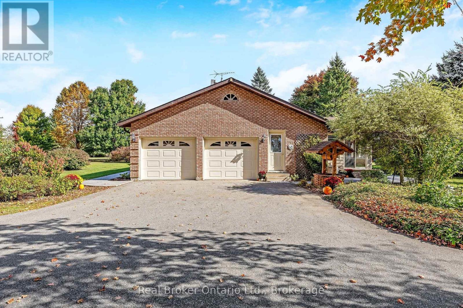 8759 Wellington 124 Road, Erin, Ontario  N1H 6H7 - Photo 49 - X12460725