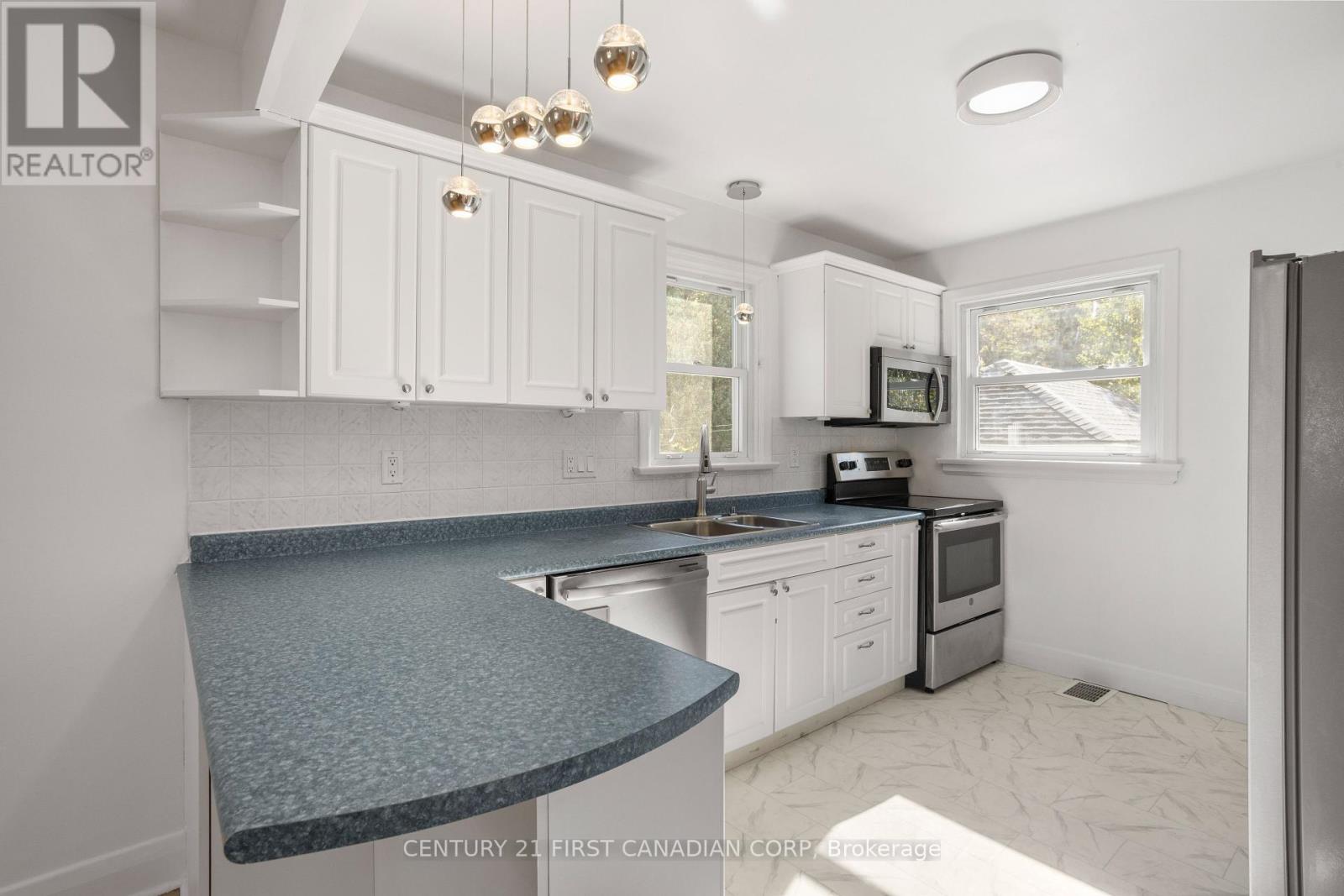 623 Wallace Avenue, London East (East C), Ontario  N5Y 3R8 - Photo 15 - X12460603