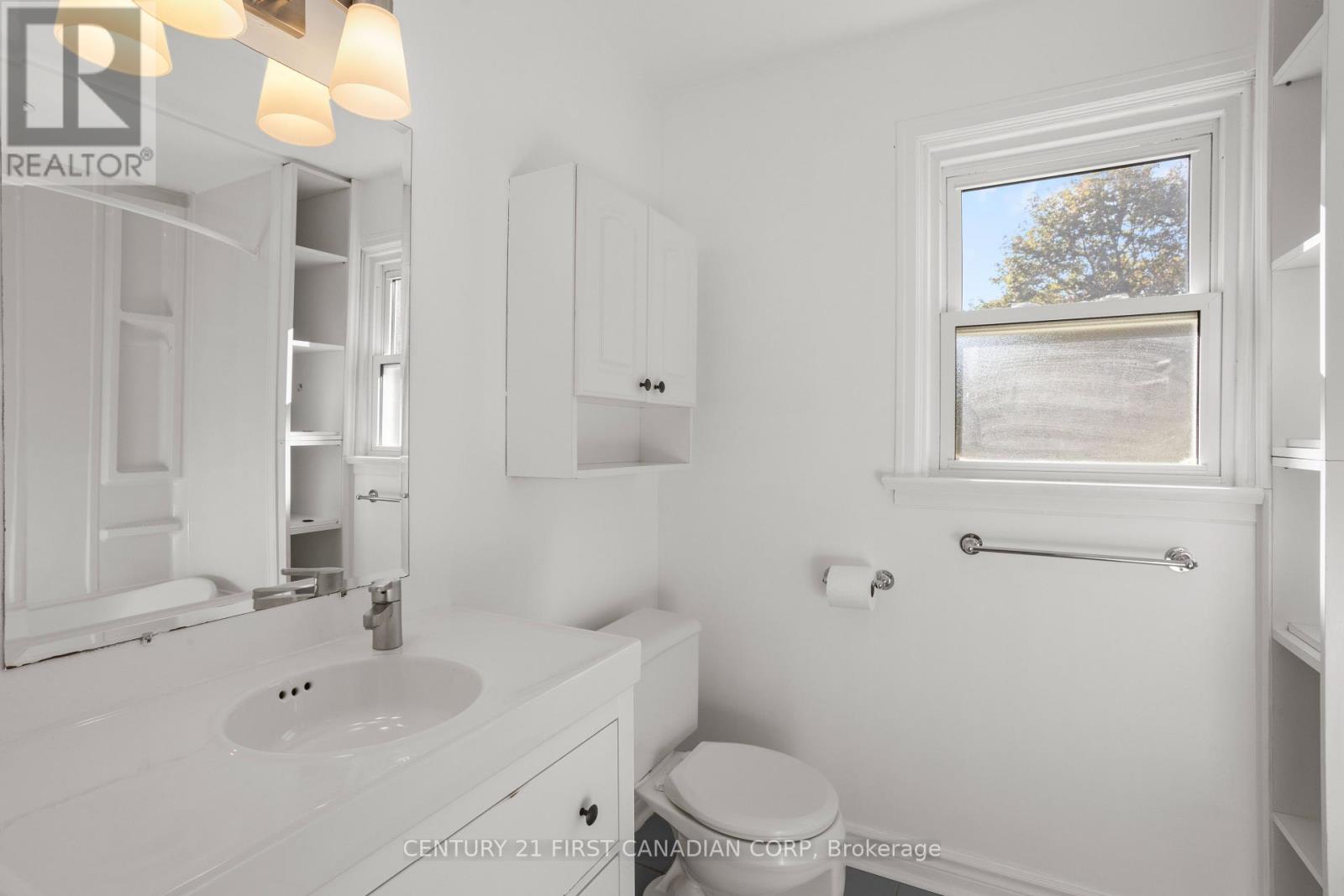 623 Wallace Avenue, London East (East C), Ontario  N5Y 3R8 - Photo 26 - X12460603