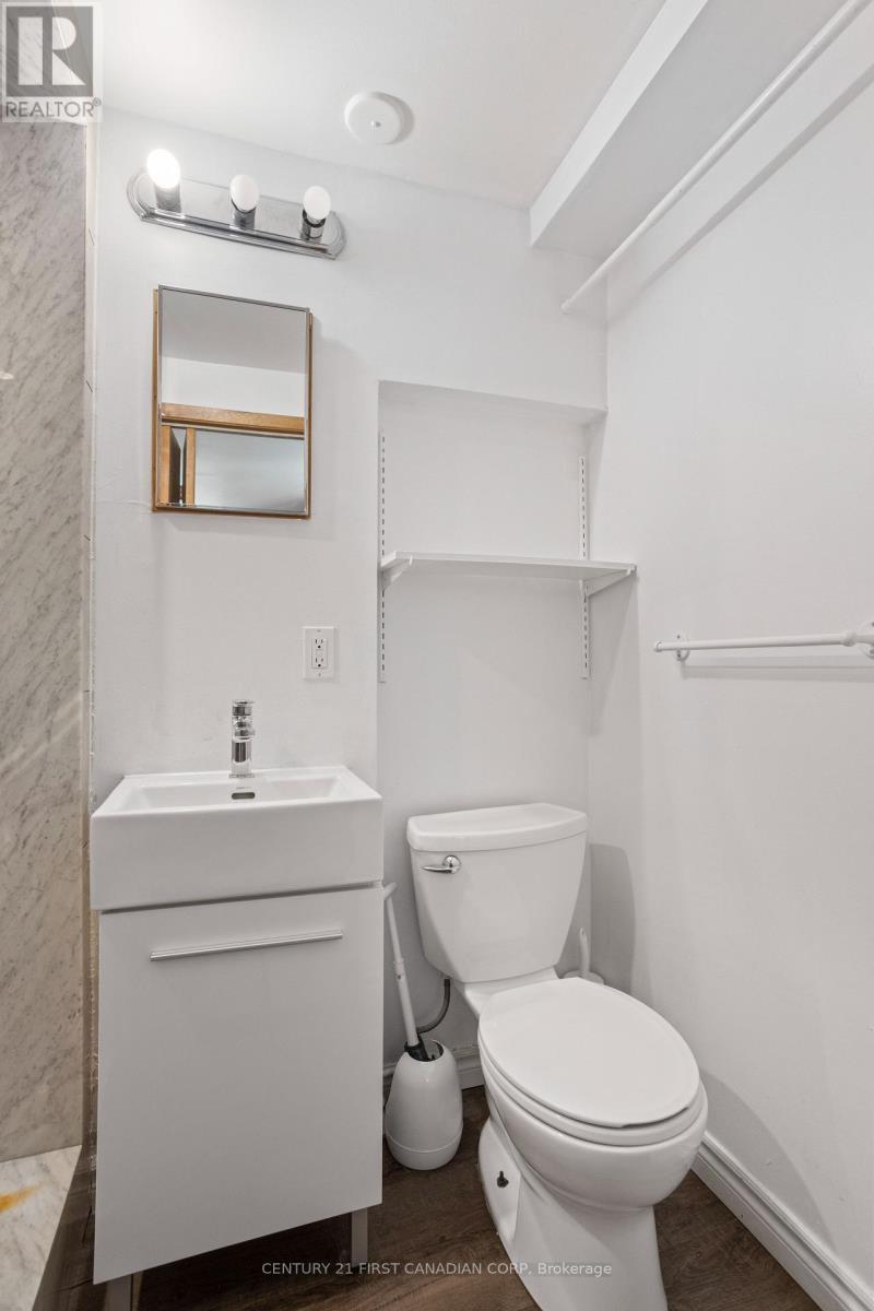623 Wallace Avenue, London East (East C), Ontario  N5Y 3R8 - Photo 30 - X12460603