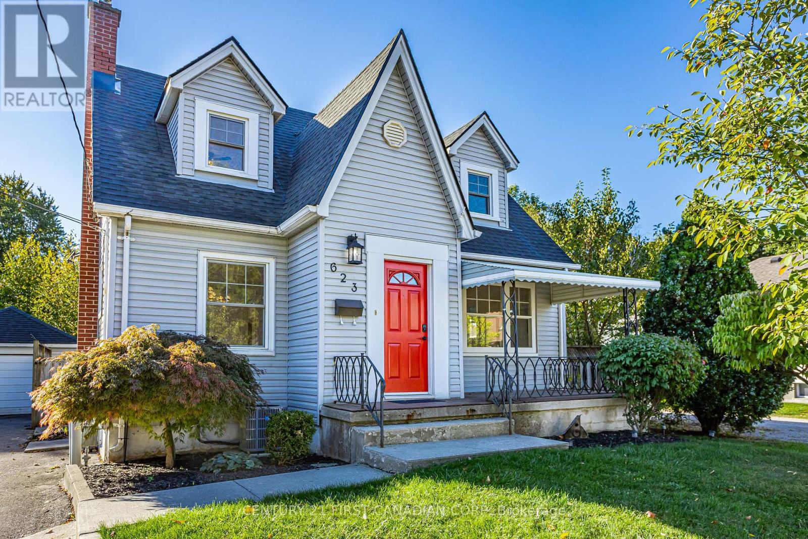 623 Wallace Avenue, London East (East C), Ontario  N5Y 3R8 - Photo 4 - X12460603