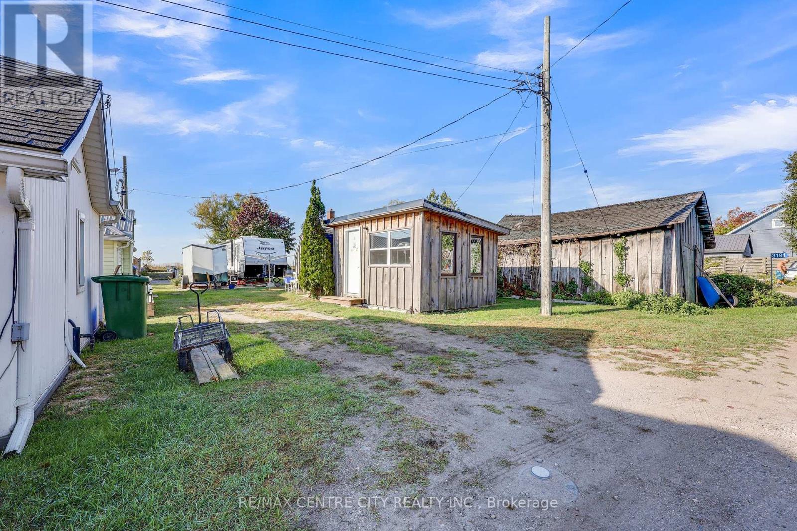 3143 Colin Street, Malahide (Port Bruce), Ontario  N5H 2R2 - Photo 13 - X12460627