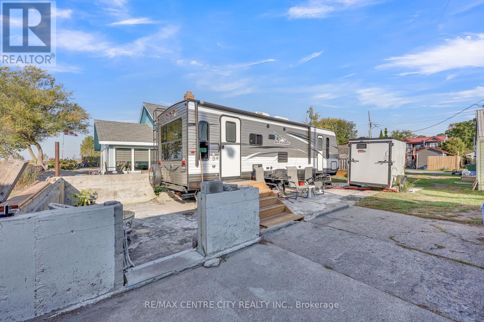 3143 Colin Street, Malahide (Port Bruce), Ontario  N5H 2R2 - Photo 14 - X12460627