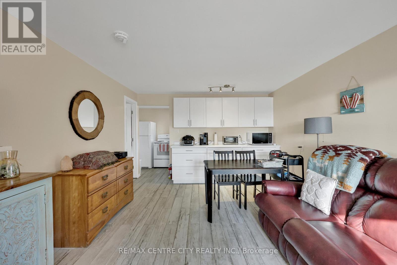 3143 Colin Street, Malahide (Port Bruce), Ontario  N5H 2R2 - Photo 22 - X12460627