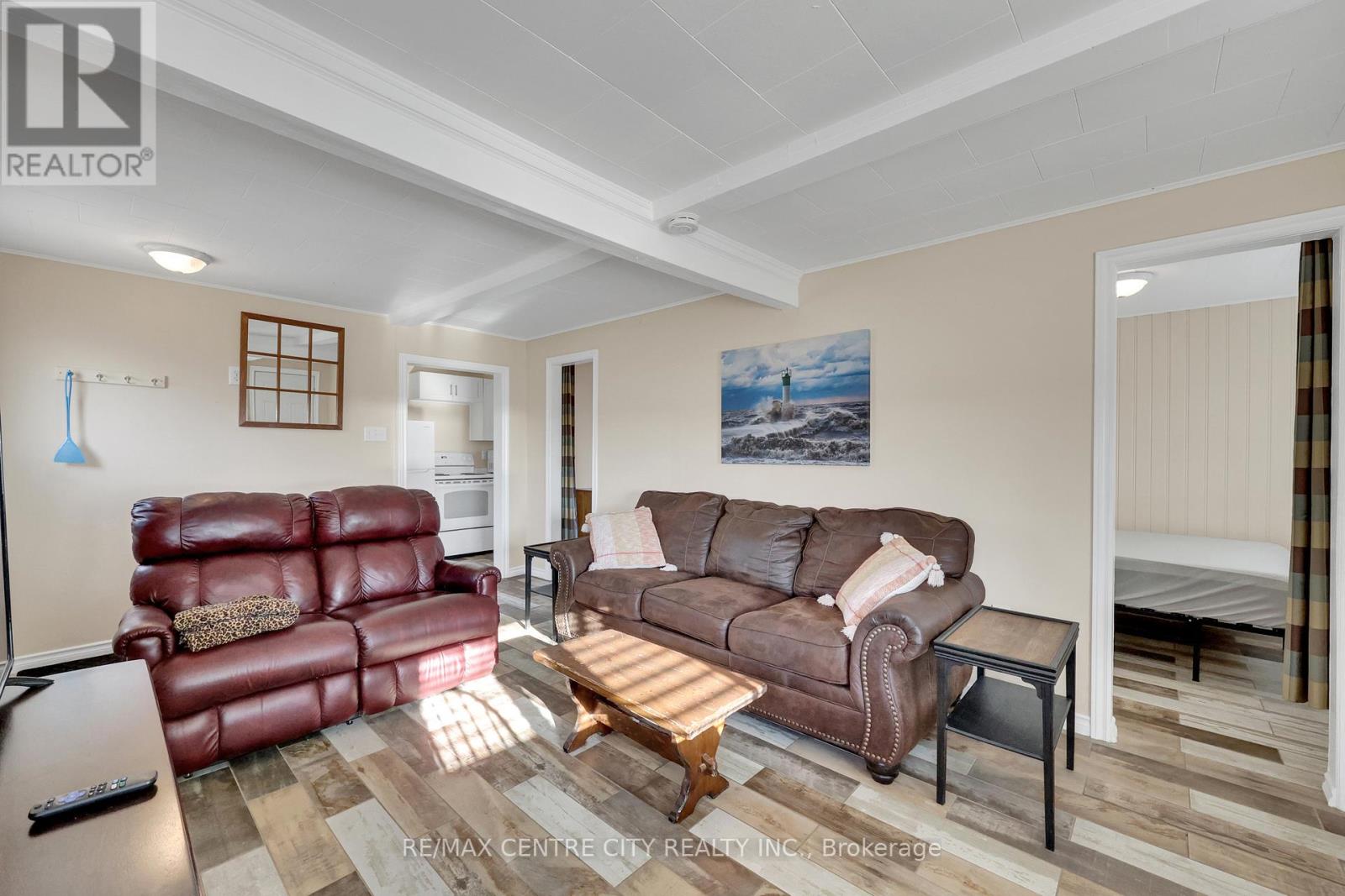 3143 Colin Street, Malahide (Port Bruce), Ontario  N5H 2R2 - Photo 36 - X12460627