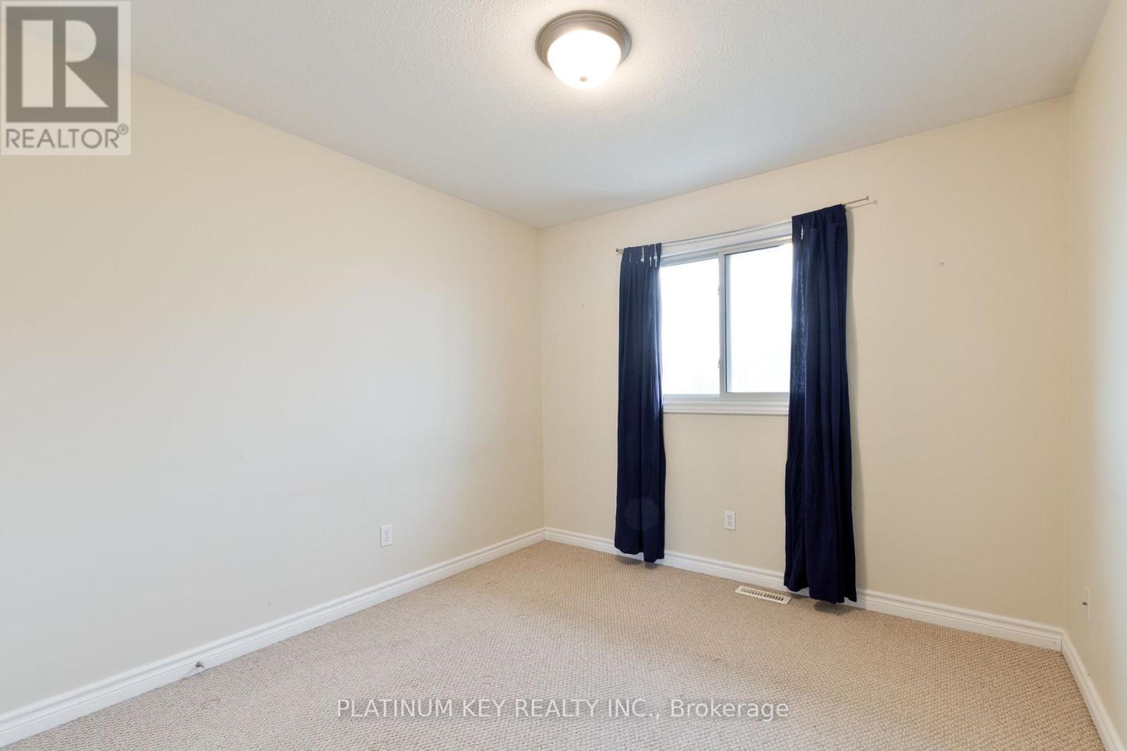 19 Katie Lane, Strathroy-Caradoc (Ne), Ontario  N7G 4E5 - Photo 21 - X12460634